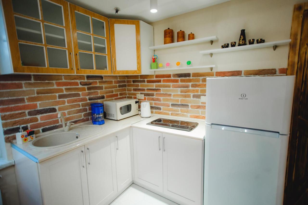 Mkhitaryan Guest House 기우므리 외부 사진
